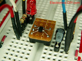 Lithium Ion Battery Charger with Microchip MCP73831