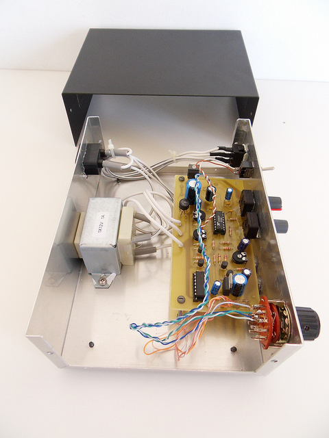 1Hz to 1MHz XR2206 Function Generator