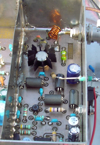 SAA1057 PLL Synthesized FM Transmitter